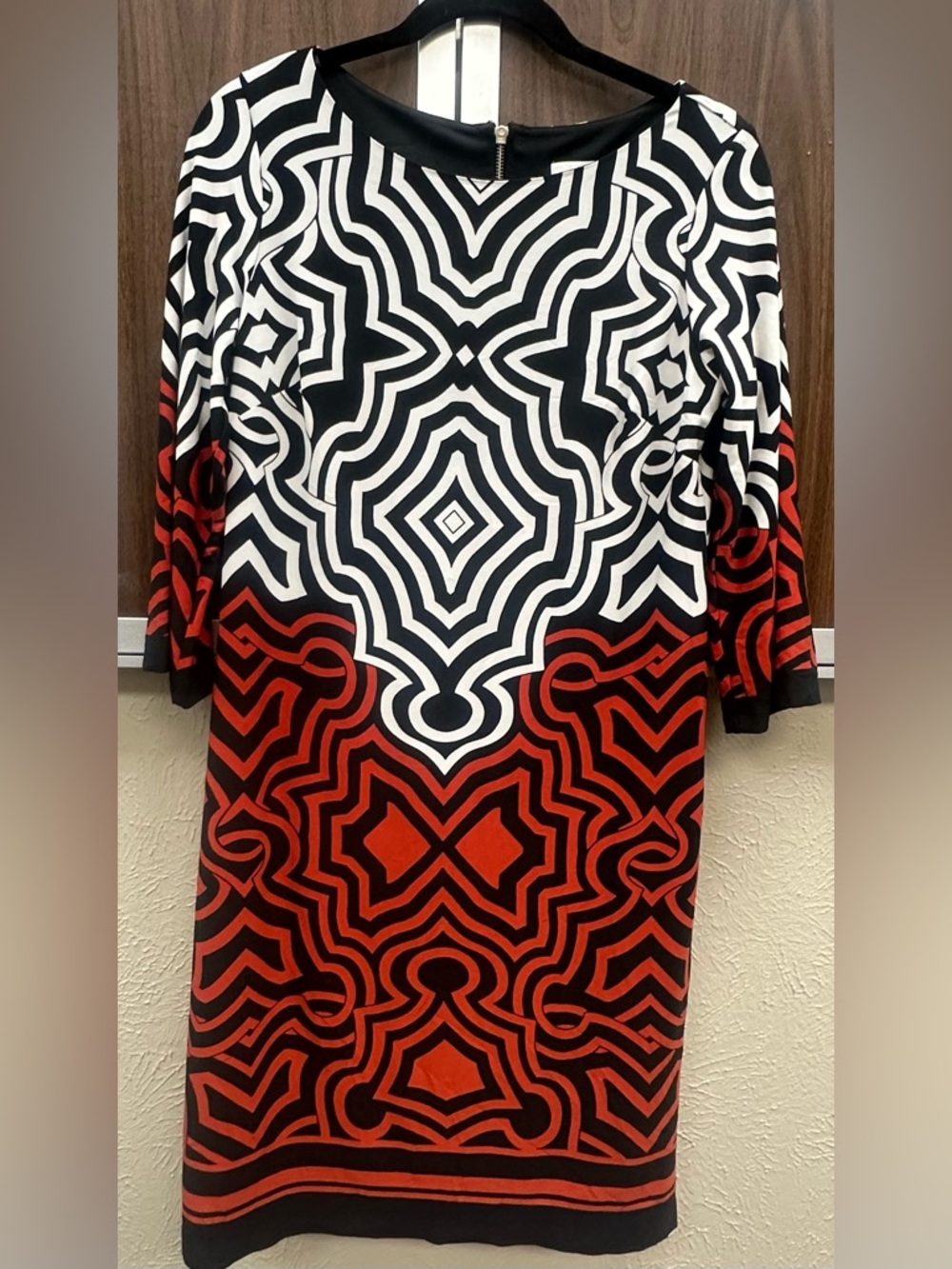 Kenar Geometric Print Dress Size 8 Black White Red Sheath 3/4 Sleeve
